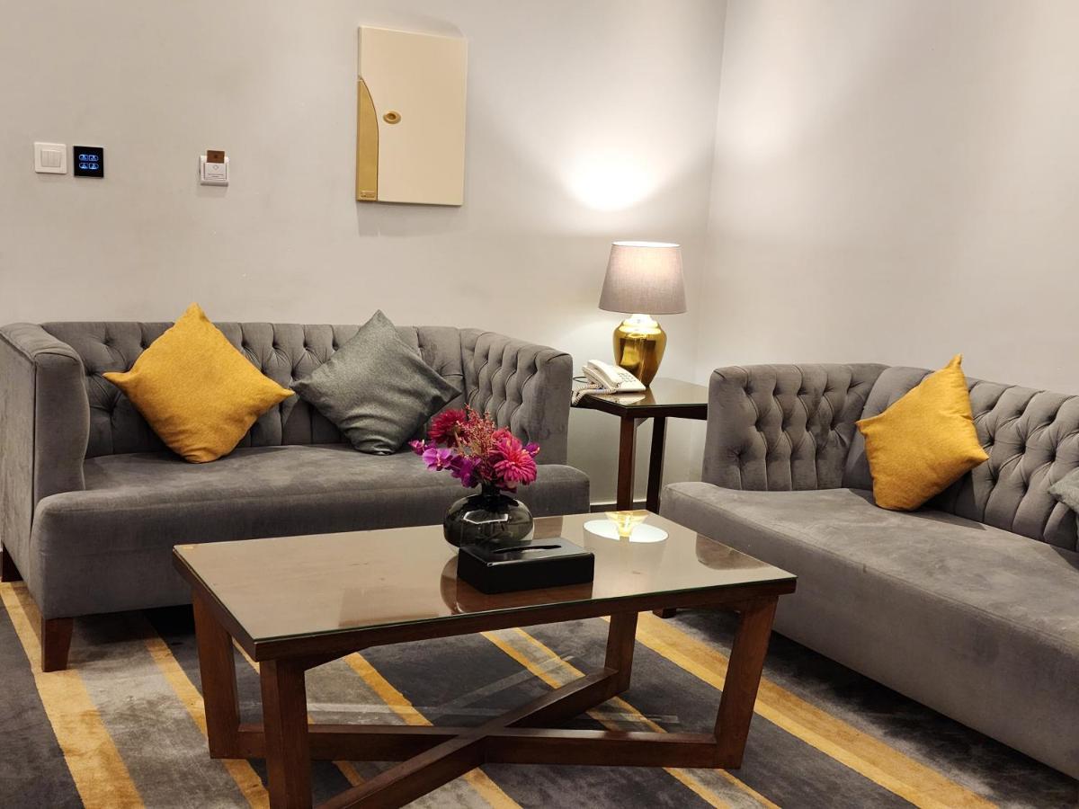 دار ود للأجنحة الفندقية Jeddah Eksteriør billede