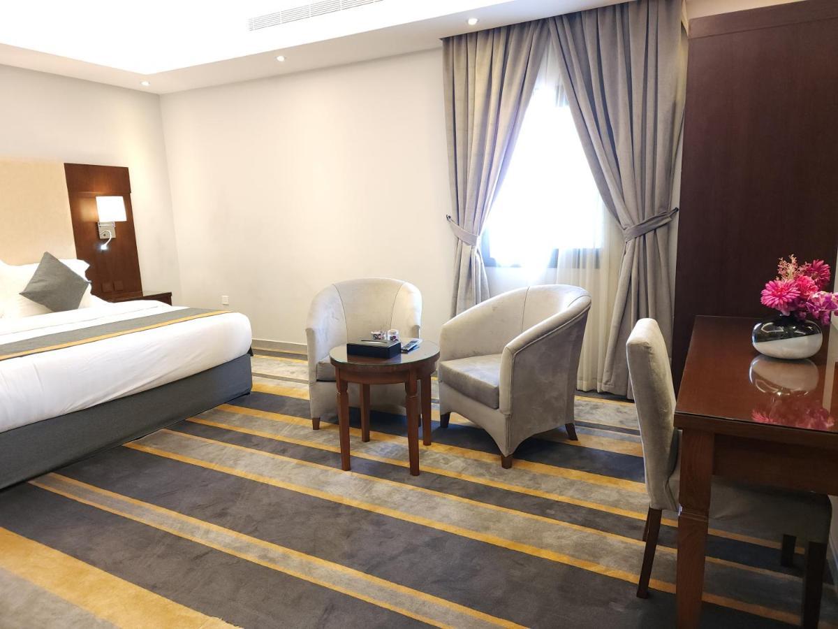 دار ود للأجنحة الفندقية Jeddah Eksteriør billede